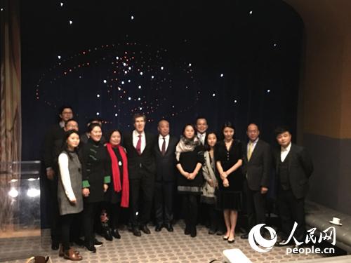 �׌á���������Ӗ(x��n)���������M(j��n)�~�s