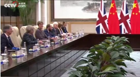 Ӣ�������L�A�����ɼ��� ����ɯ��÷�����ء��T��������