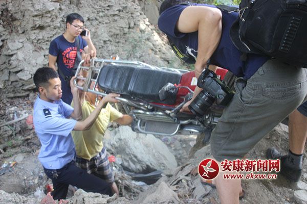 ����Ħ��܇���I����(b��o)��  ����ϵȺ�����һ�3.jpg