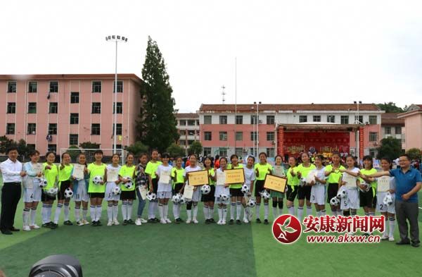 Ů�ӈF�w�ځ�܊��Ӱ��������  �z.jpg