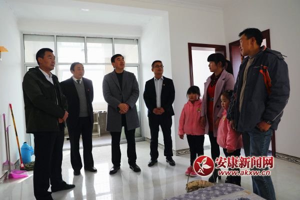 2.��(d��ng)�����Į����(zh��n)ؚ�������а��w��ס���������h�ϵ�(li��n)�(zh��n)�I(l��ng)��(d��o)�c�ͷ����T(m��n)��������ؚ�����������L�˽���r��_meitu_1.j