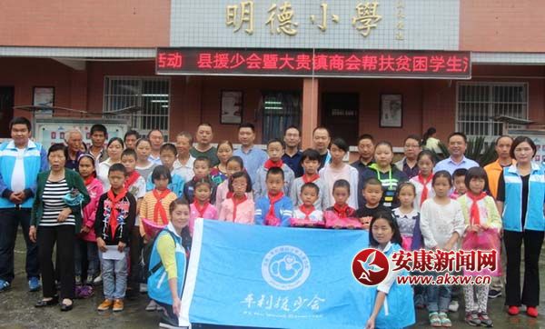 ���c���(d��ng)�ĸ�����ʿ��Ӱ ����ƽ�z.jpg