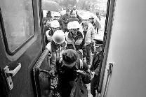 �����ů����܇���_��14�� ܇�M���ֻҪһԪ