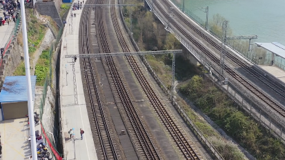 �F·���˞��(f��)����(f��)�a(ch��n)���{�o��