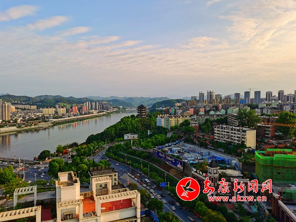 ���^����������