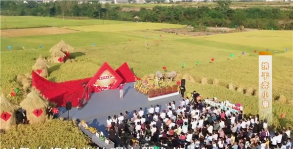 ȫ����Óؚ���ԡ���(y��u)��o�Ƭչ����ϵ�мo�Ƭ���y�ֱ�С����֮����ƪ