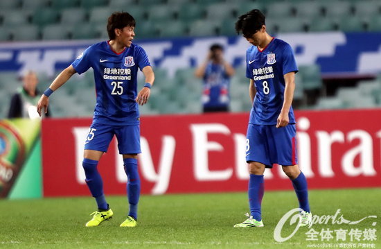 2018��4��17�գ�2018�ꁆ��С�MِH�M��Ϥ��FC�(du��)0��0ƽ�Ϻ��껨����پ���ξ��U�껨ƽ�ֽY(ji��)������֮���� (Osportsȫ�w����ý ���(qu��n)��Ʒ ��(y��n)���D(zhu��n)�d) 