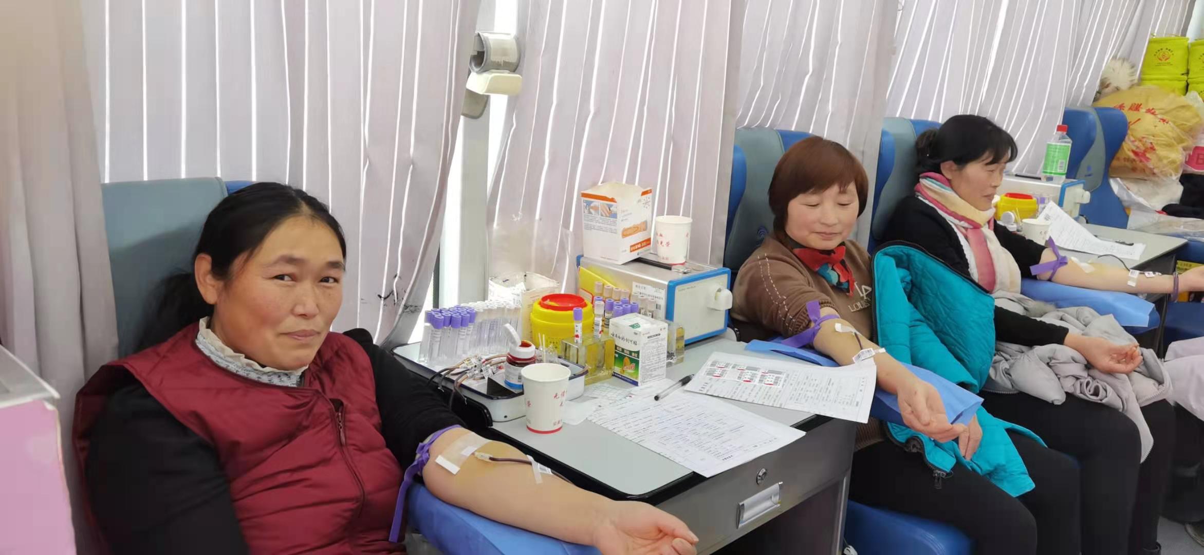 無償獻(xiàn)血，給這個冬天一份溫暖