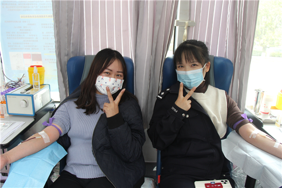 人民警察一心為民，捋袖捐血鐵血柔情——安康市公安局積極開展冬季獻(xiàn)血活動